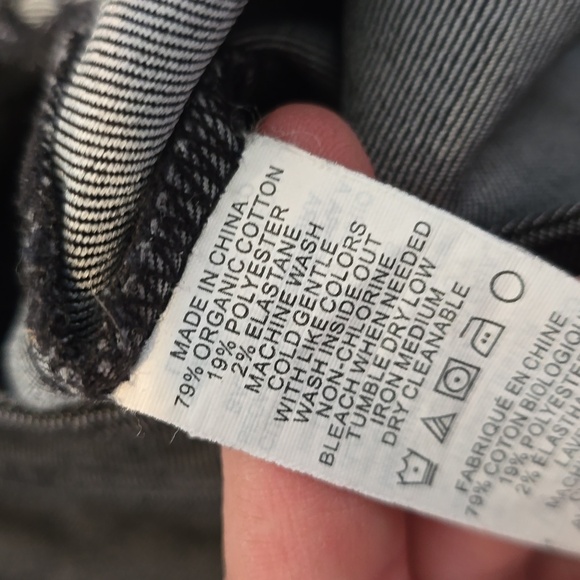 PRANA | Black Wash Denim Skirt | Size 0 - Picture 6 of 8